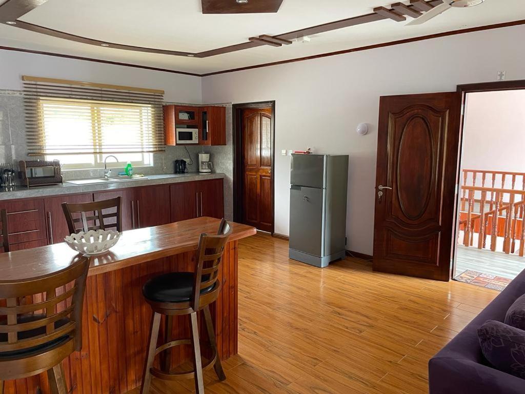 Mokara Holiday Apartment Anse Royale Luaran gambar