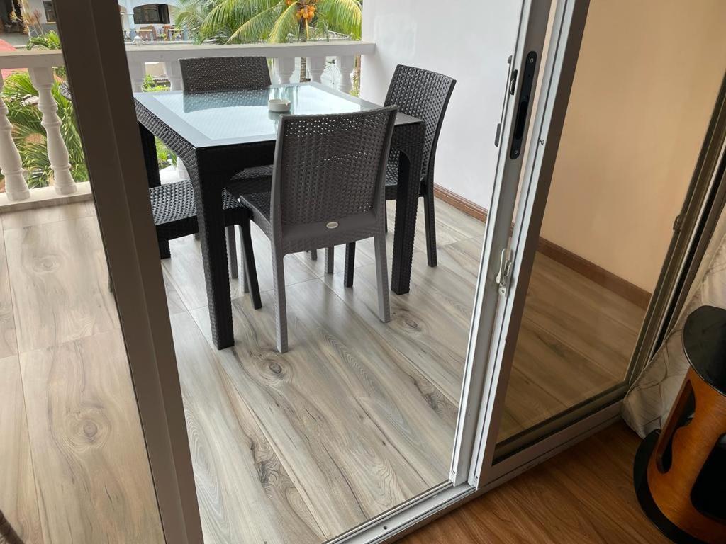 Mokara Holiday Apartment Anse Royale Luaran gambar